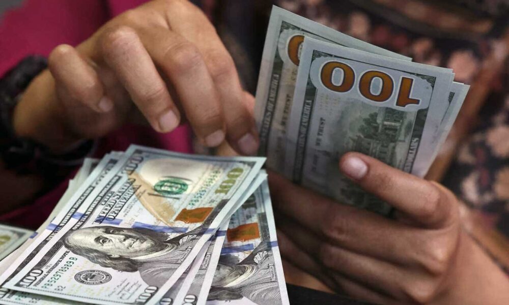 قیمت دلار بازار آزاد امروز یکشنبه ۵ بهمن ۱۴۰۴ +جدول