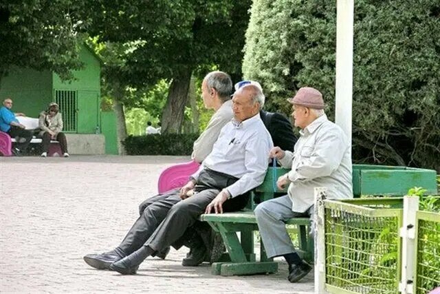 جدیدترین خبر درباره افزایش حقوق بازنشستگان تامین اجتماعی/ افزایش حقوق در فیش فروردین‌ماه ماه اعمال می‌شود؟